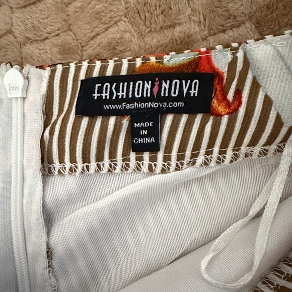 Floral Wide Leg Pants - Picture 4 of 4